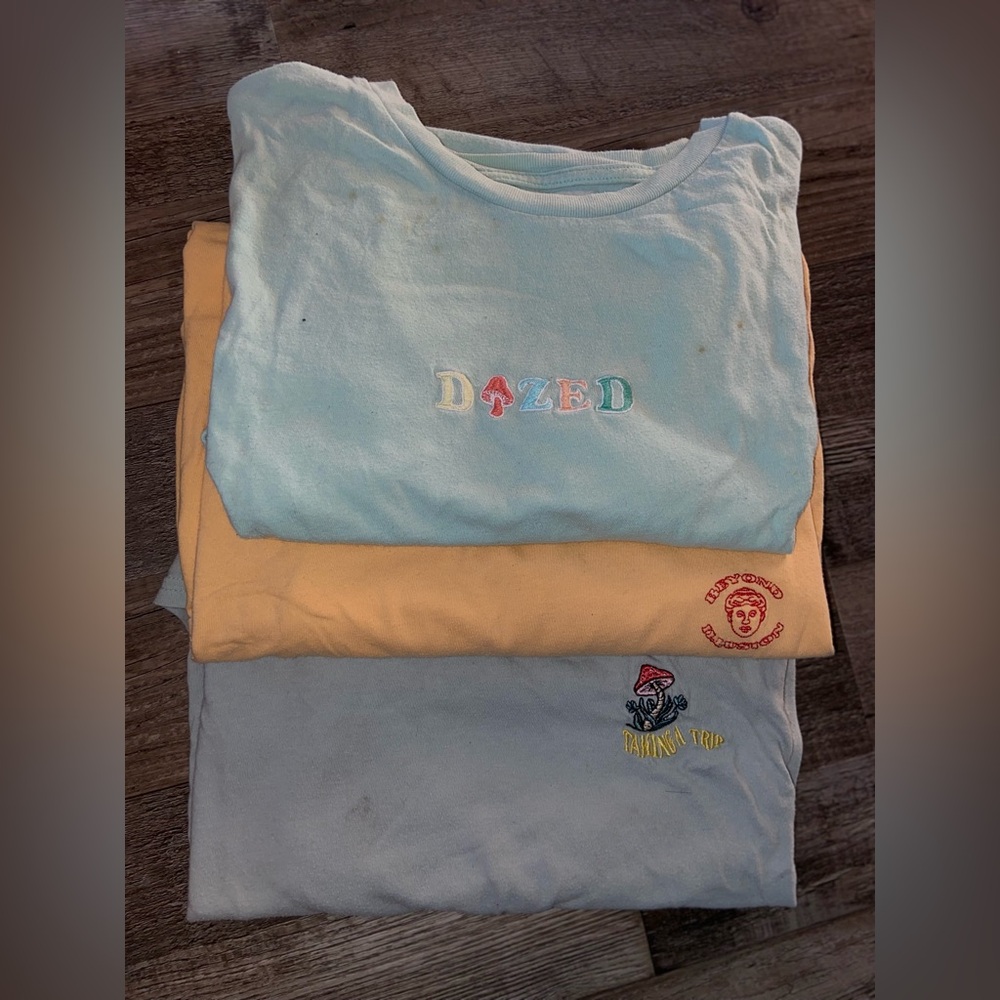 PacSun Light Blue and Yellow Short Sleeve Tees